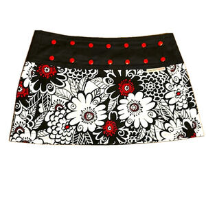 Sweet Spot adjustable skirt